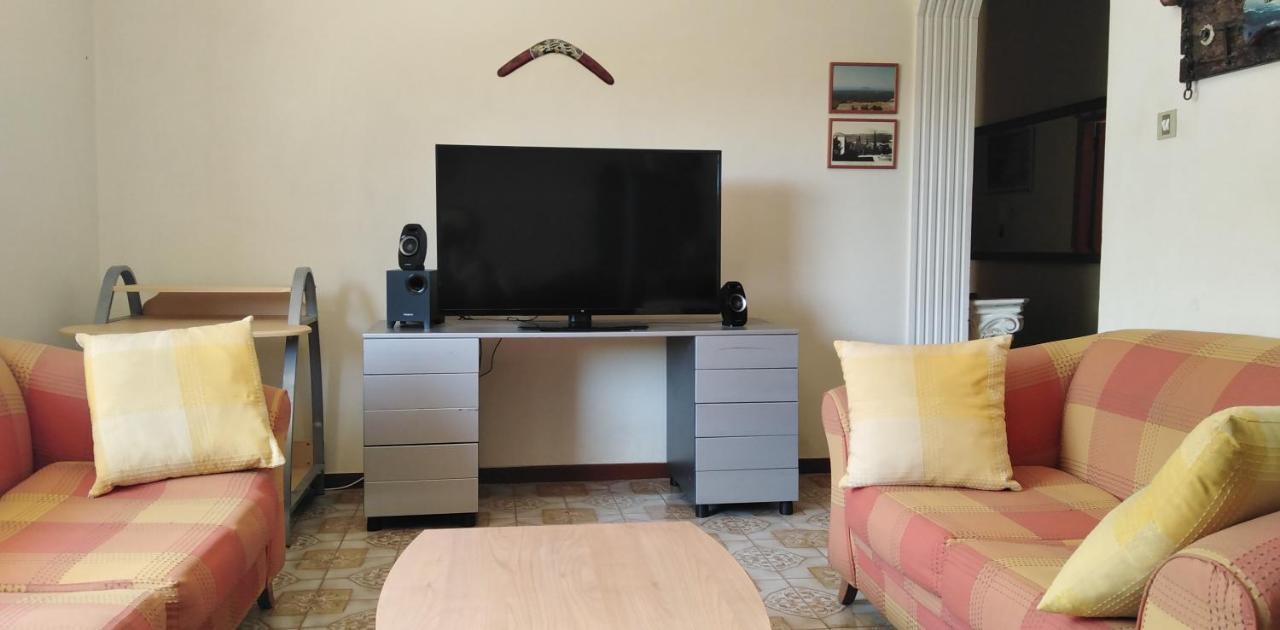 Ομορφο Διαμερισμα Με Μεγαλες Βεραντες Appartement Athene Buitenkant foto
